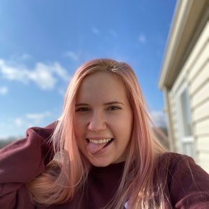 Meet your Posher, Lex